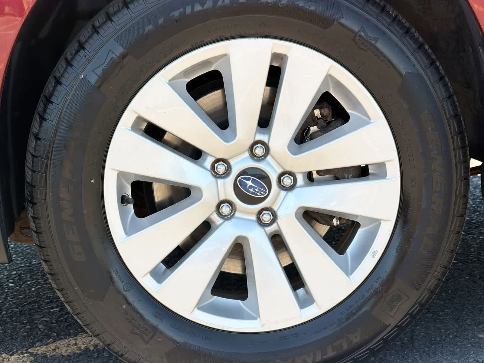 Used 2016 Subaru Outback 2.5i Premium AWD/4WD image 14