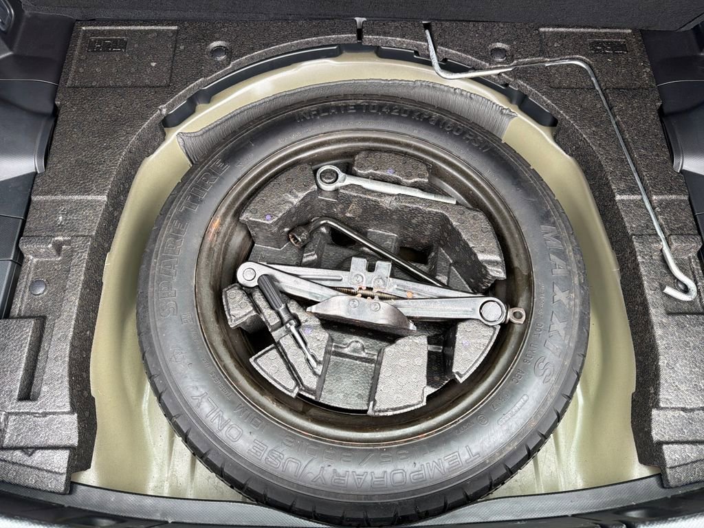 Used 2017 Subaru Impreza 2.0i Limited image 29