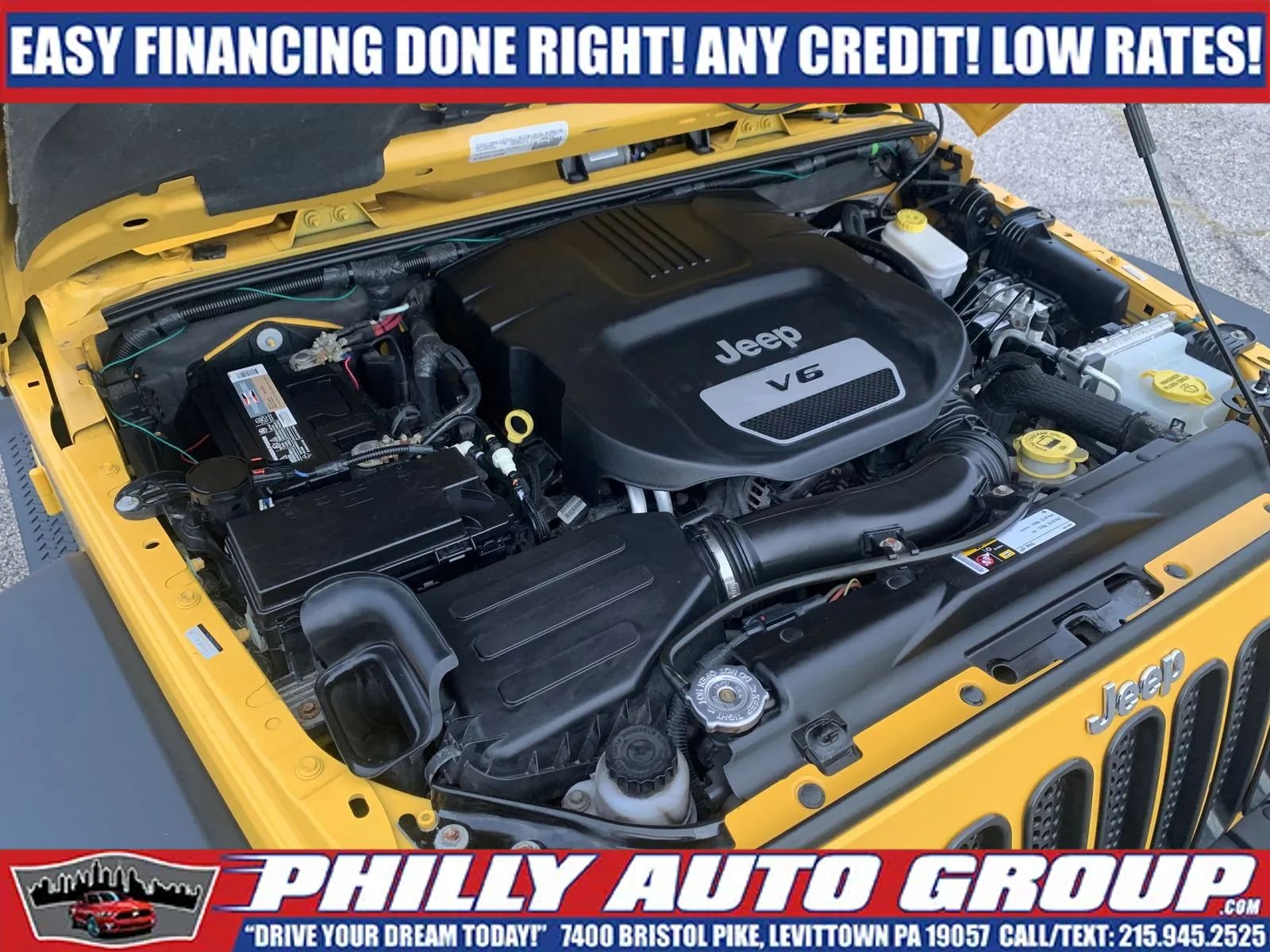 Used 2015 Jeep Wrangler Unlimited Rubicon w/ Max Tow Package image 32