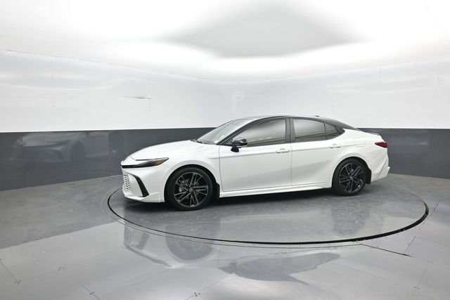 Used 2025 Toyota Camry XSE w/ Premium Plus Package FWD image 4