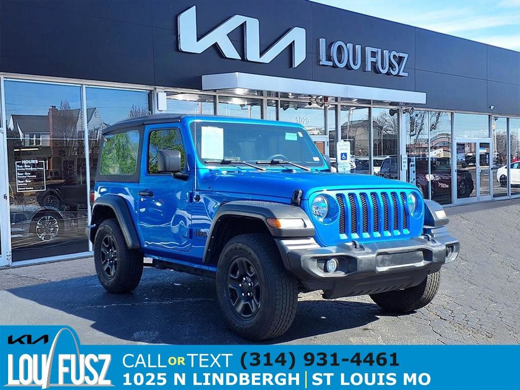 Used 2022 Jeep Wrangler Sport AWD/4WD image 1