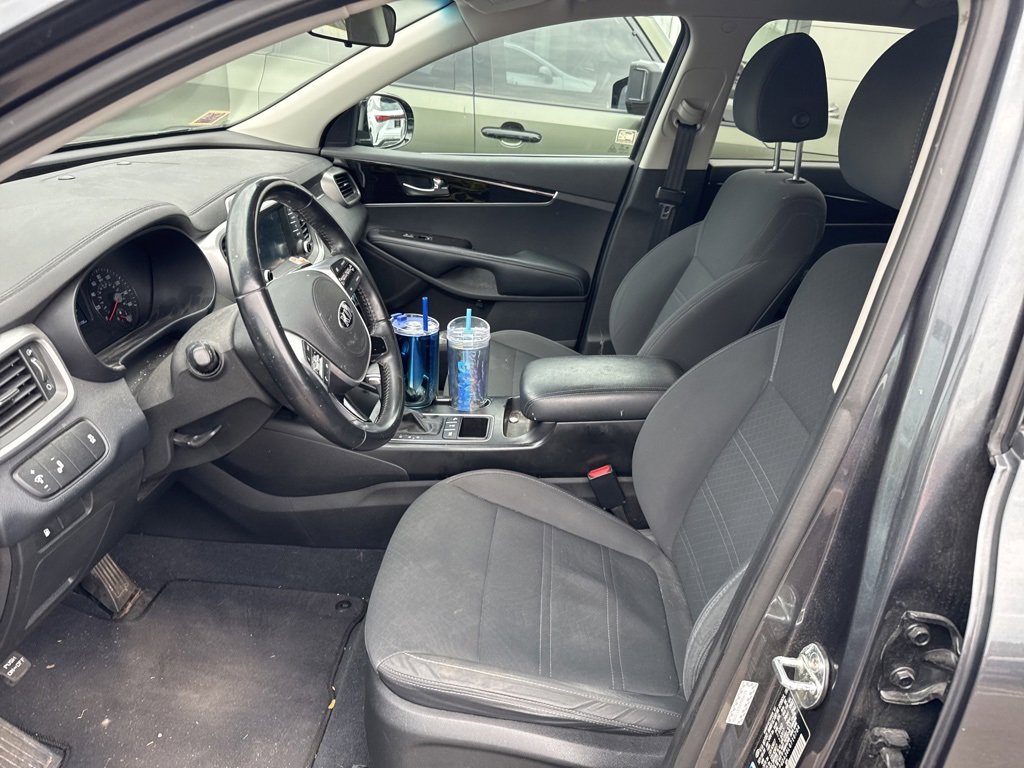 Used 2020 Kia Sorento LX w/ LX I4 Convenience Package image 25