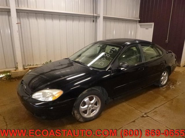 Used 2005 Ford Taurus SE FWD image 2