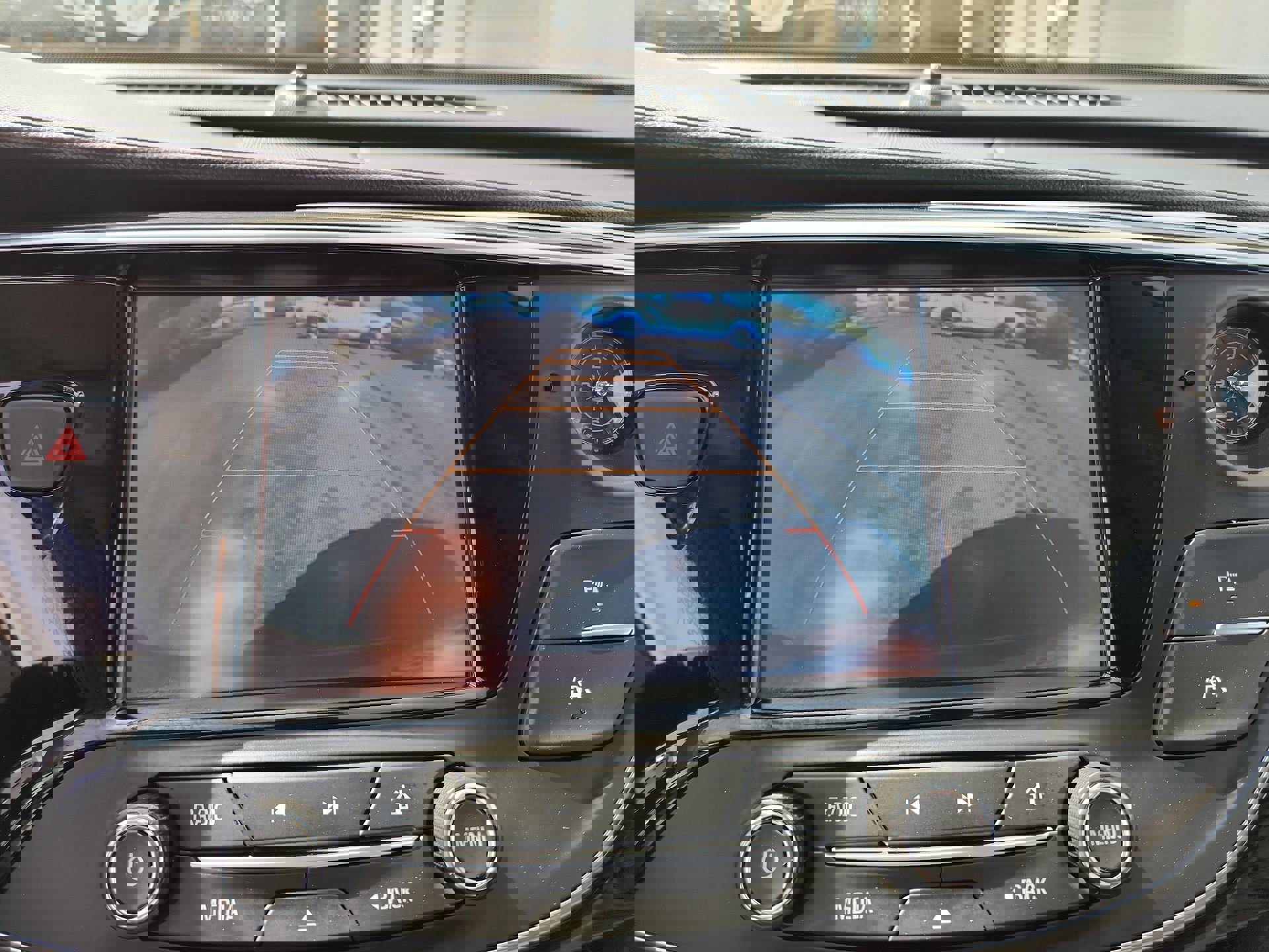 Used 2016 Buick Envision Premium image 24