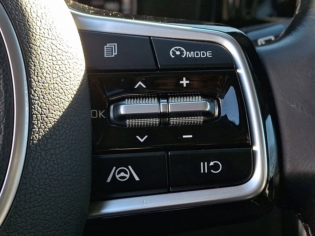 Used 2022 Kia Sorento S image 24