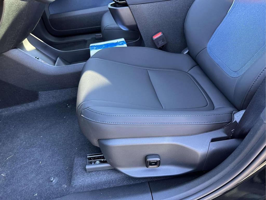 New 2026 Volvo EX30 Plus w/ Protection Package Premier image 15