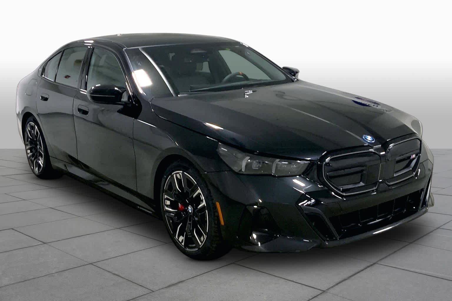 New 2026 BMW i5 w/ Executive Package AWD/4WD image 2