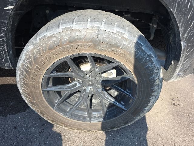 Used 2022 Ford F150 Raptor w/ Raptor 37 Performance Package AWD/4WD image 14