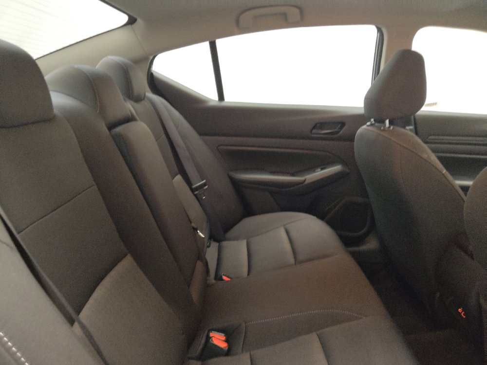 Used 2024 Nissan Altima 2.5 SV image 19