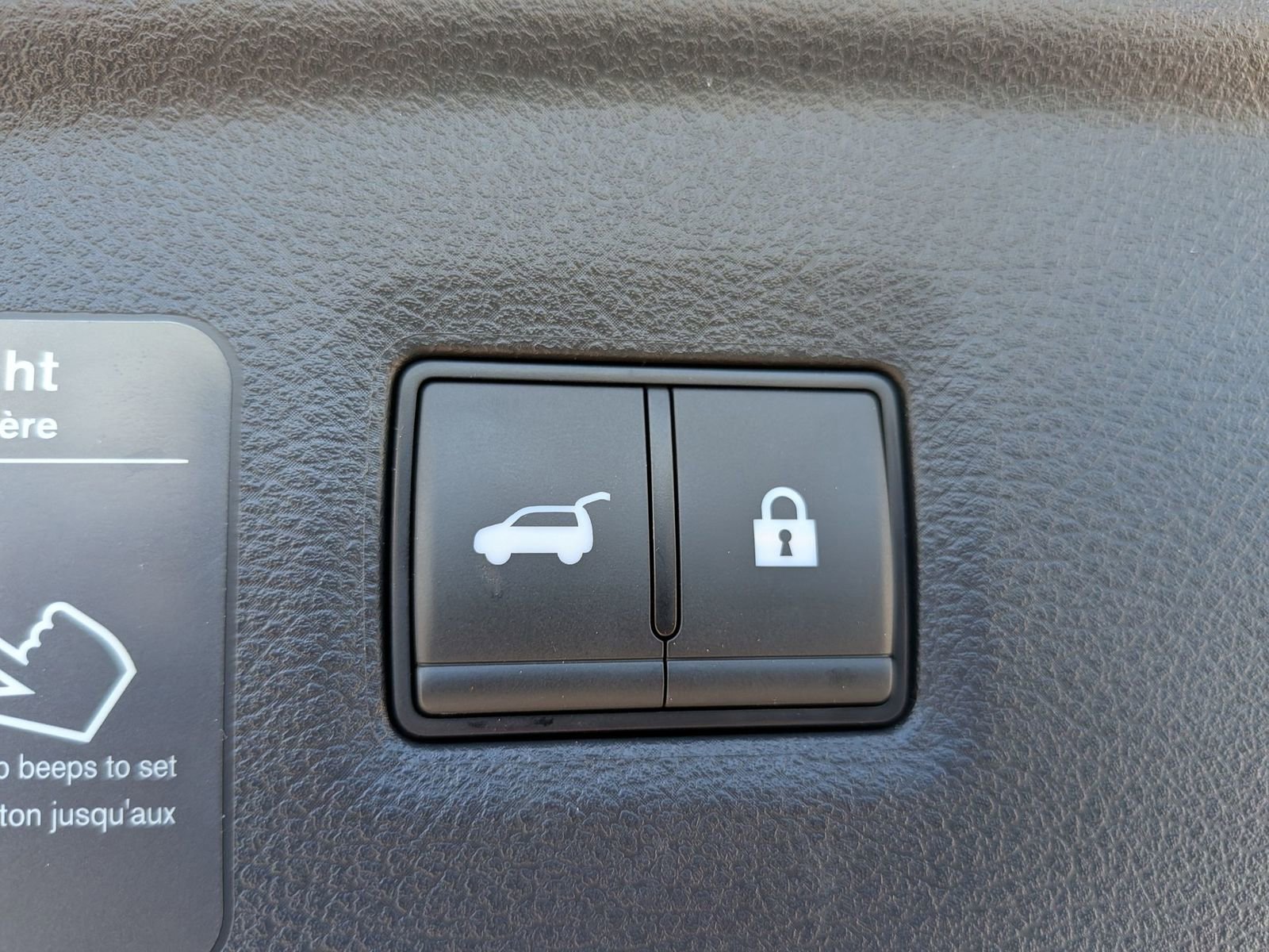 Used 2025 INFINITI QX50 Sport AWD/4WD image 36