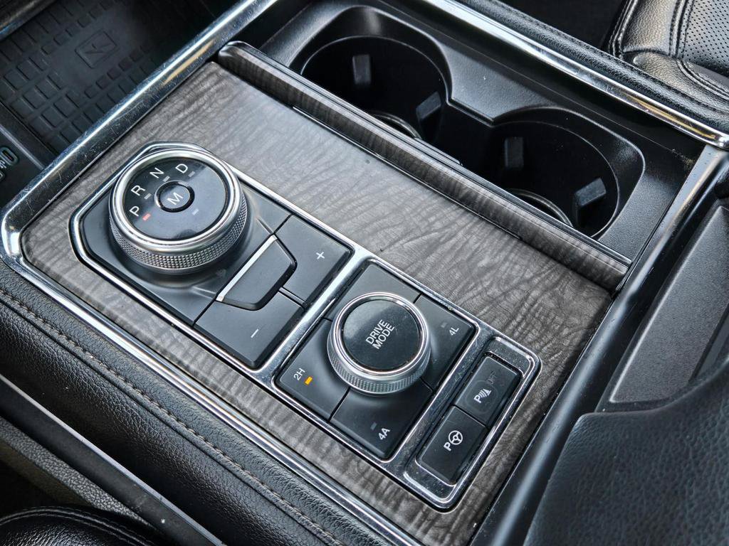 Used 2021 Ford Expedition Limited AWD/4WD image 32