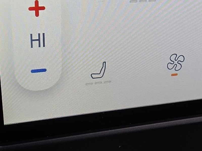 Used 2024 Ford Edge ST AWD/4WD image 25