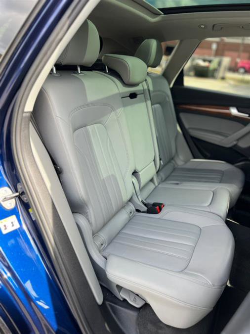 Used 2022 Audi Q5 2.0T Premium Plus w/ Premium Plus Package image 28