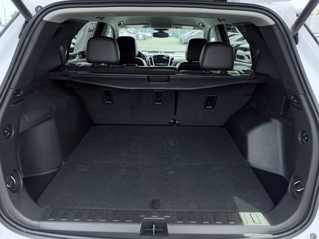 Used 2023 Chevrolet Equinox Premier AWD/4WD image 10