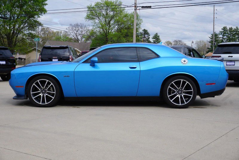 Used 2023 Dodge Challenger R/T w/ Plus Package image 6