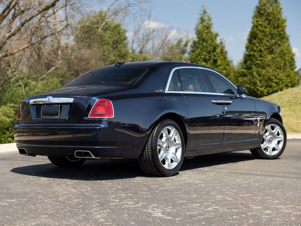 Used 2013 Rolls-Royce Ghost image 10