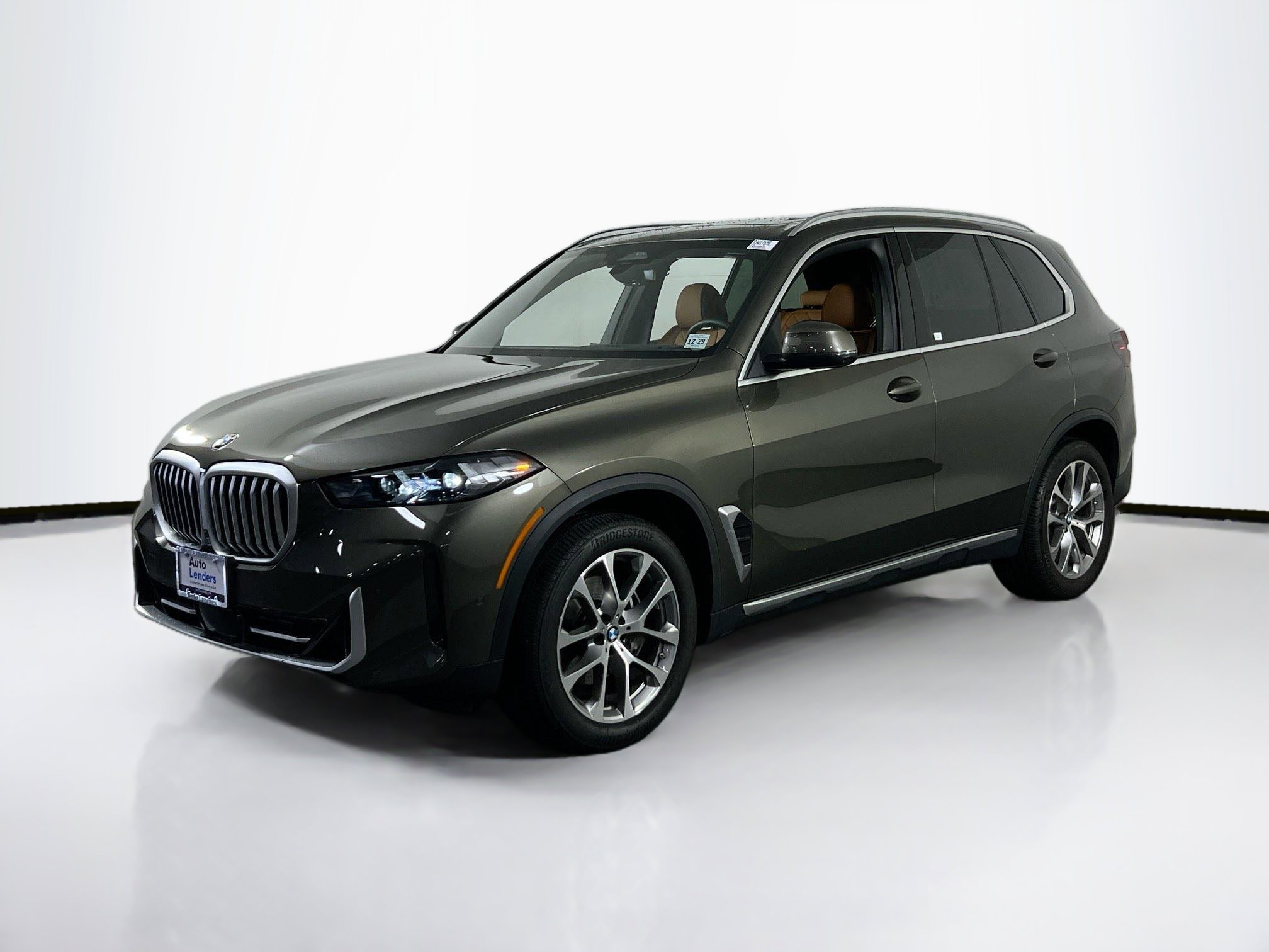 Used 2024 BMW X5 xDrive40i w/ Parking Assistance Package image 1