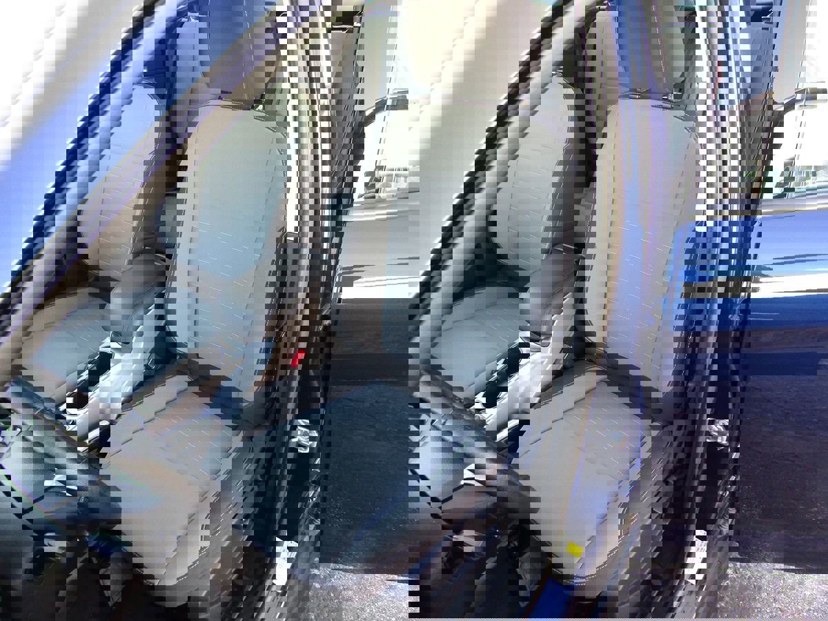 Used 2016 Ford C-MAX SE image 30