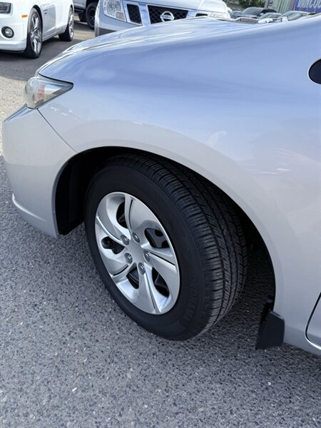 Used 2014 Honda Civic LX image 23