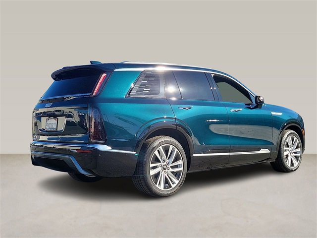 Used 2026 Cadillac Vistiq Luxury image 6