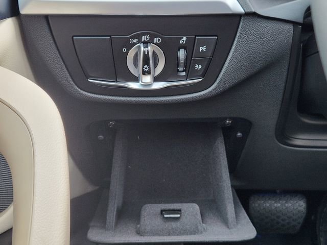 Used 2024 BMW X3 xDrive30i w/ Premium Package image 17