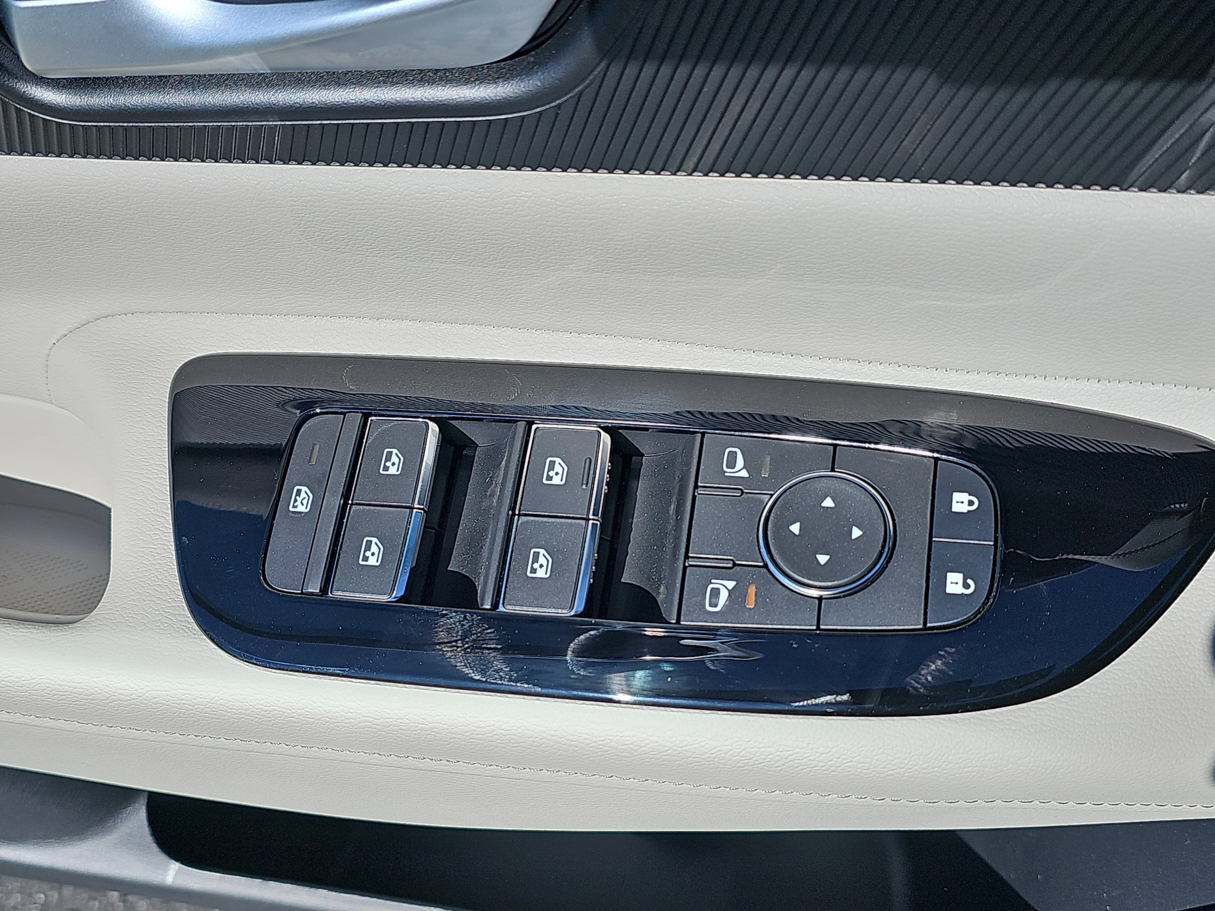 New 2025 Nissan Murano SV image 27