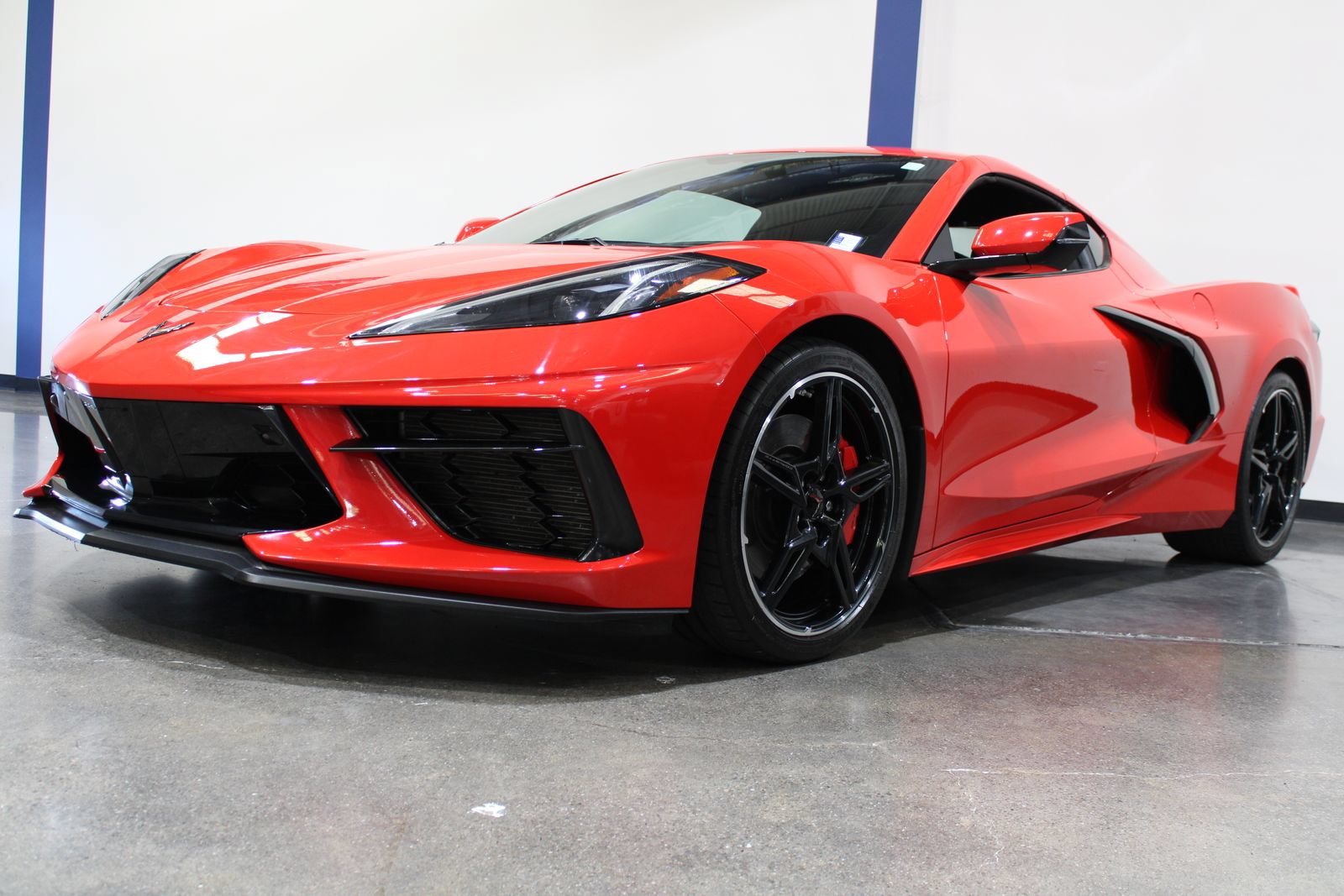 Used 2020 Chevrolet Corvette Stingray Premium Cpe w/ 3LT Preferred Equipment Group RWD image 6
