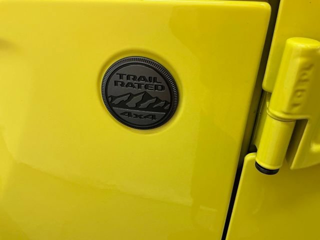 Used 2023 Jeep Wrangler Unlimited Sport AWD/4WD image 7