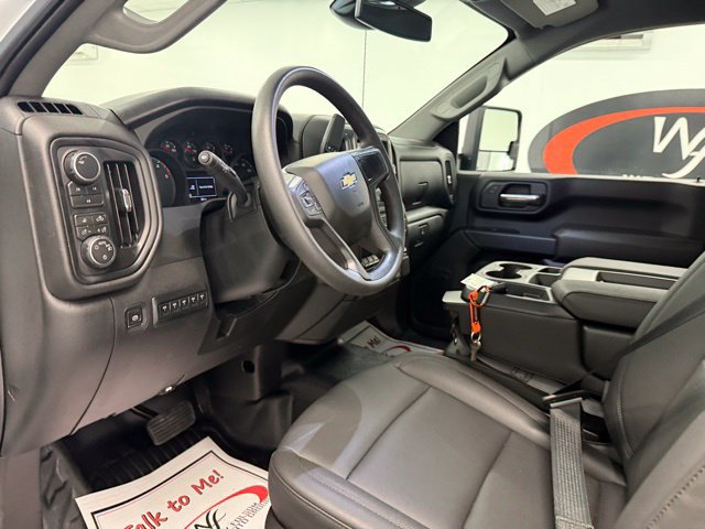 New 2026 Chevrolet Silverado 3500 W/T w/ WT Convenience Package AWD/4WD image 10