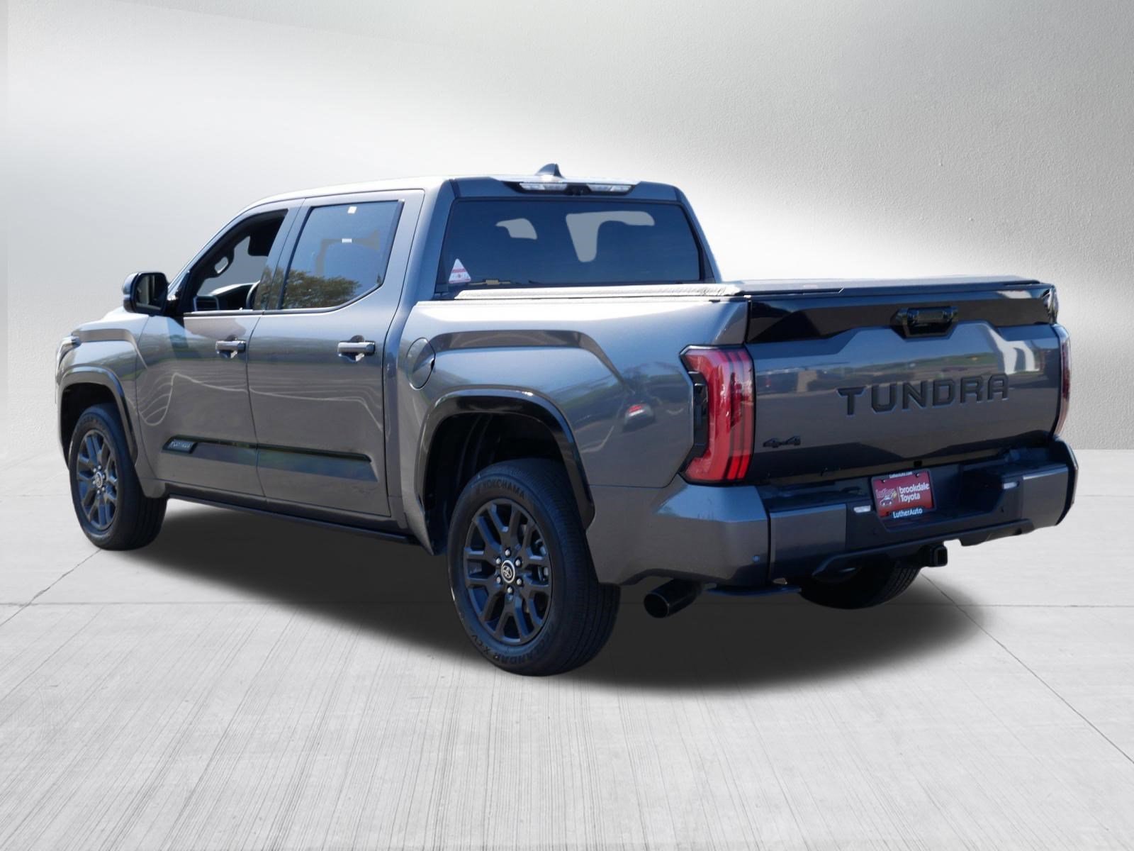 Used 2023 Toyota Tundra Platinum AWD/4WD image 5