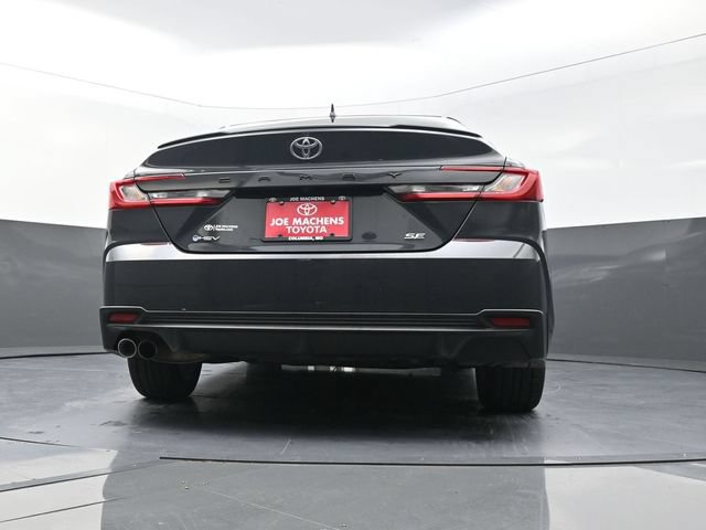 Used 2026 Toyota Camry SE FWD image 36