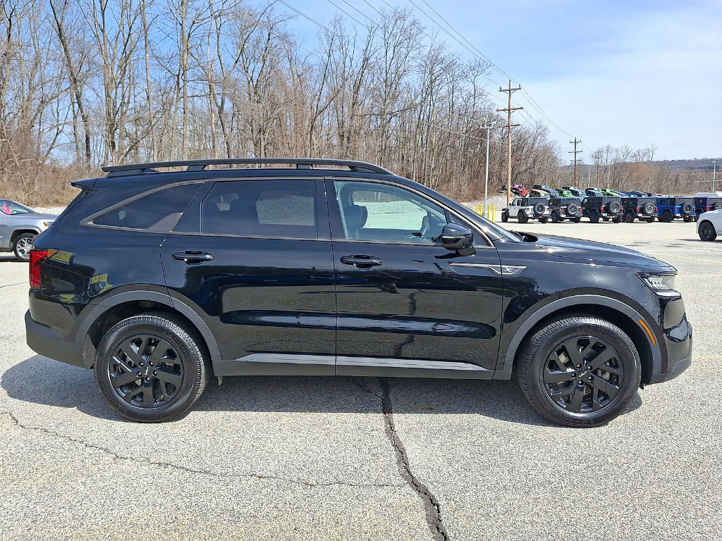 Used 2023 Kia Sorento S w/ Panoramic Sunroof Package AWD/4WD image 26