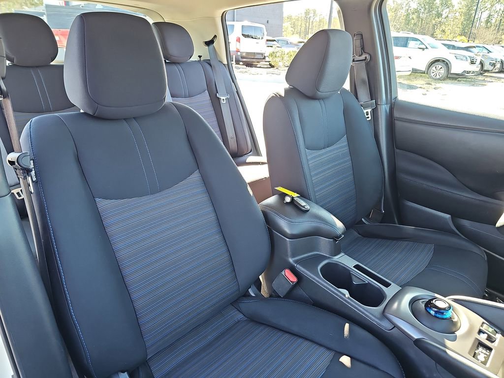 Used 2020 Nissan Leaf S w/ S Charge Package image 13