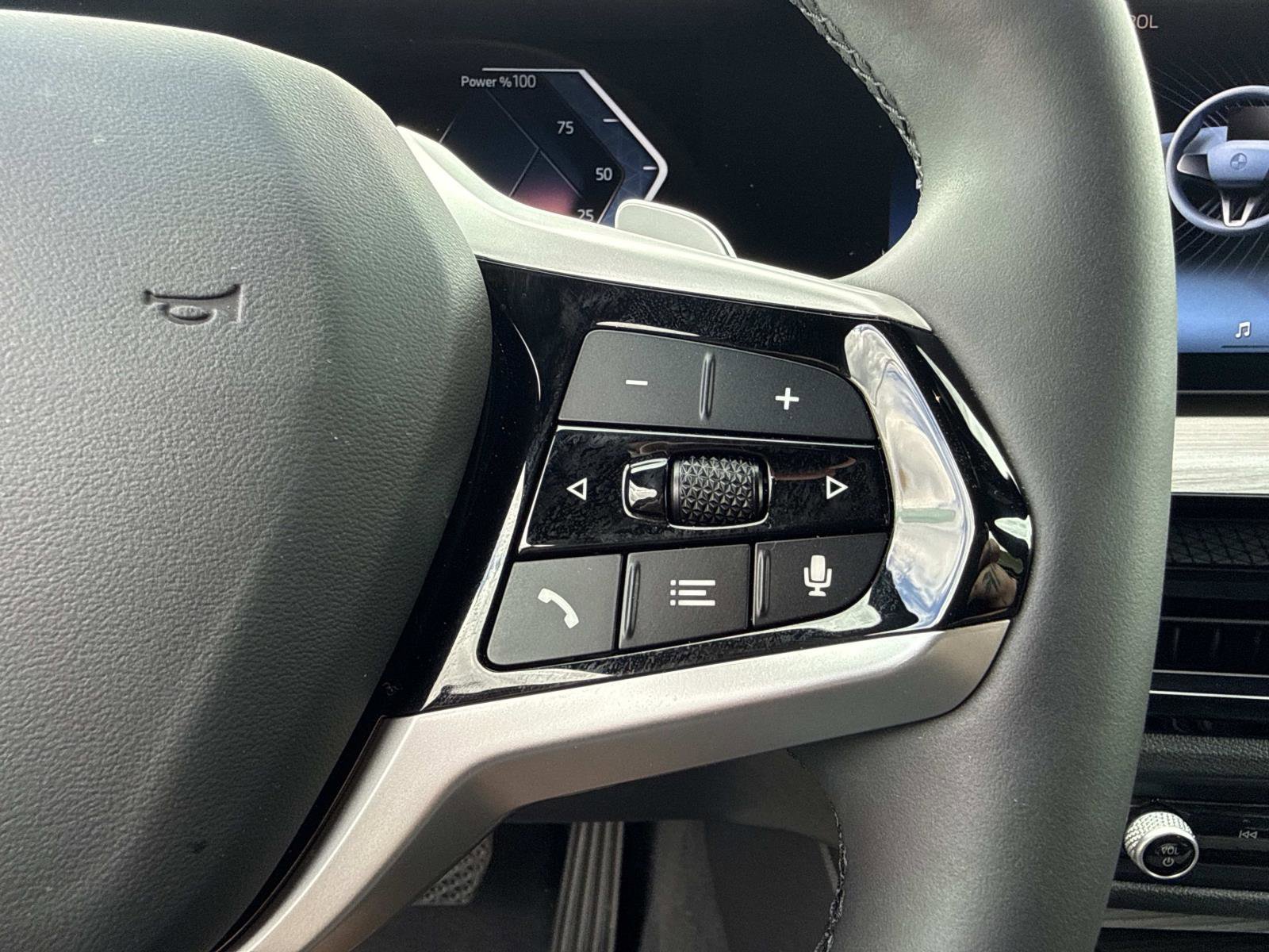 Used 2025 BMW 430i w/ Premium Package RWD image 33