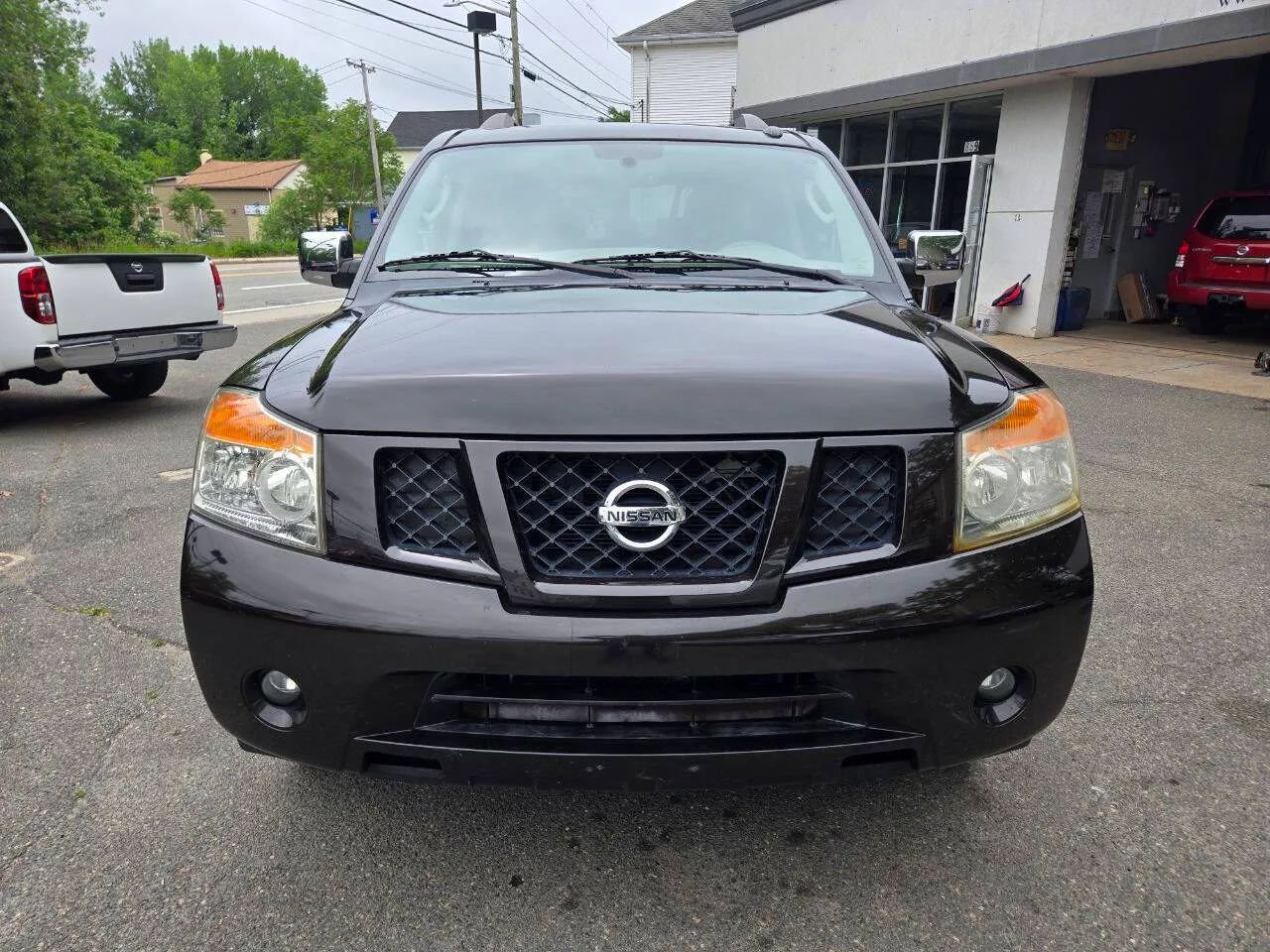 Used 2012 Nissan Armada SV image 5