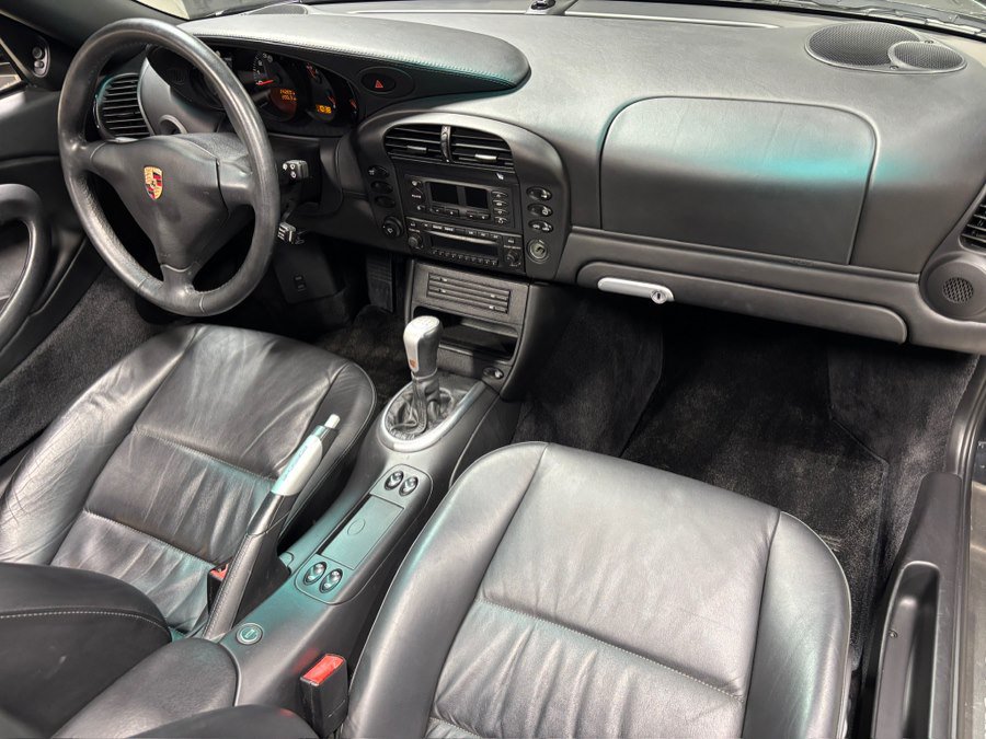 Used 2004 Porsche 911 Carrera 4S AWD/4WD image 28