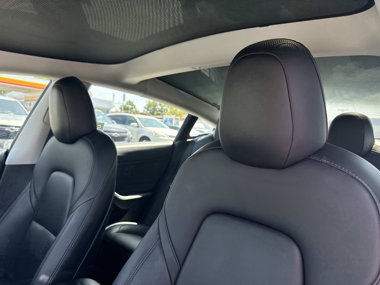 Used 2022 Tesla Model 3 Long Range AWD/4WD image 22