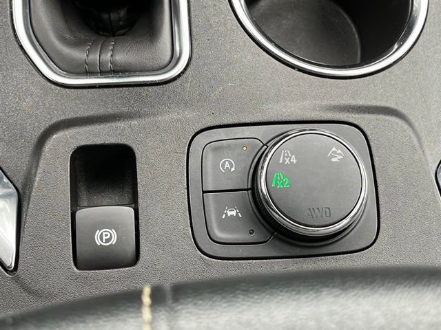 Used 2022 Chevrolet Traverse LT w/ LT Premium Package image 42