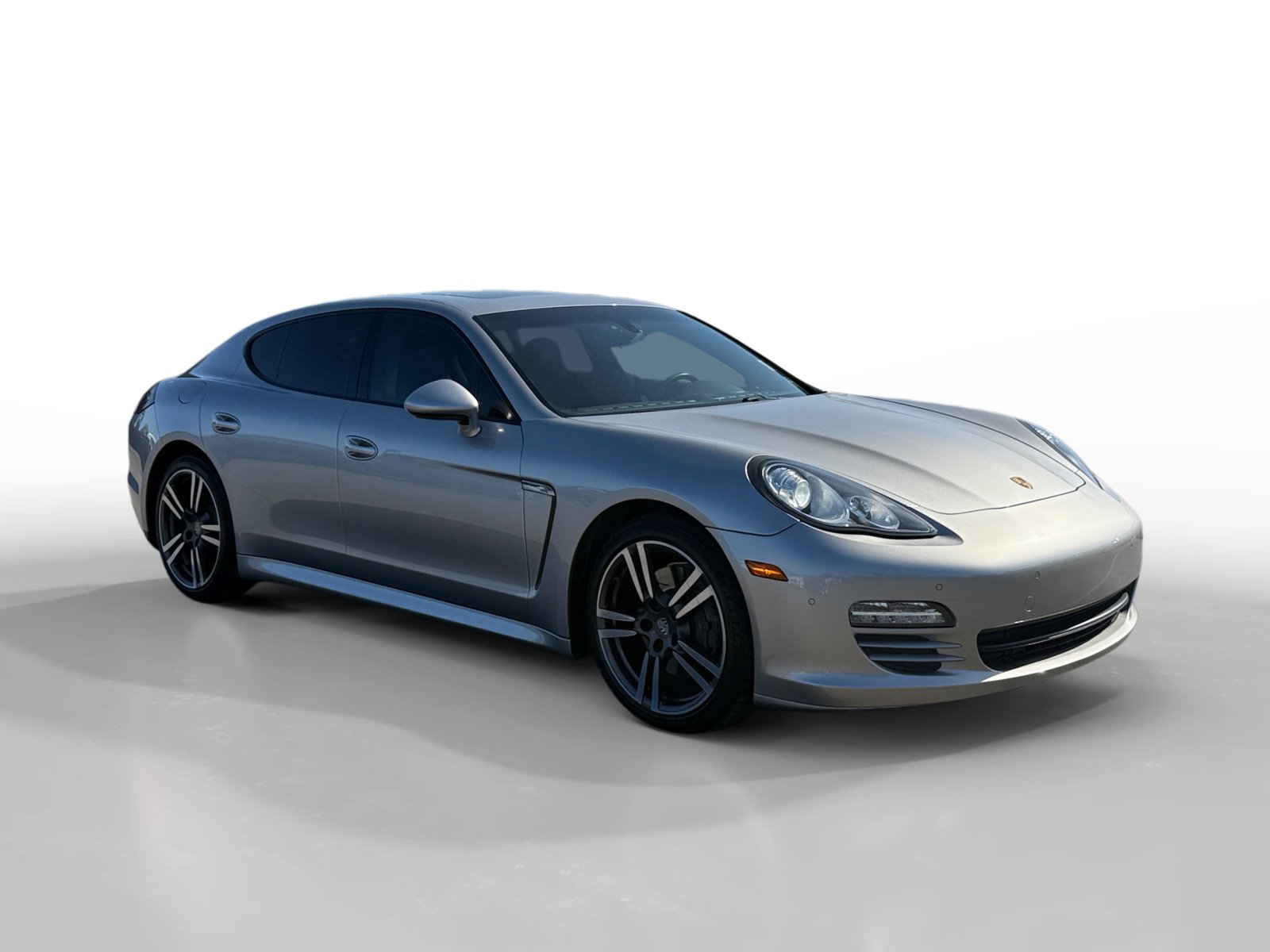 Used 2012 Porsche Panamera 4 image 7
