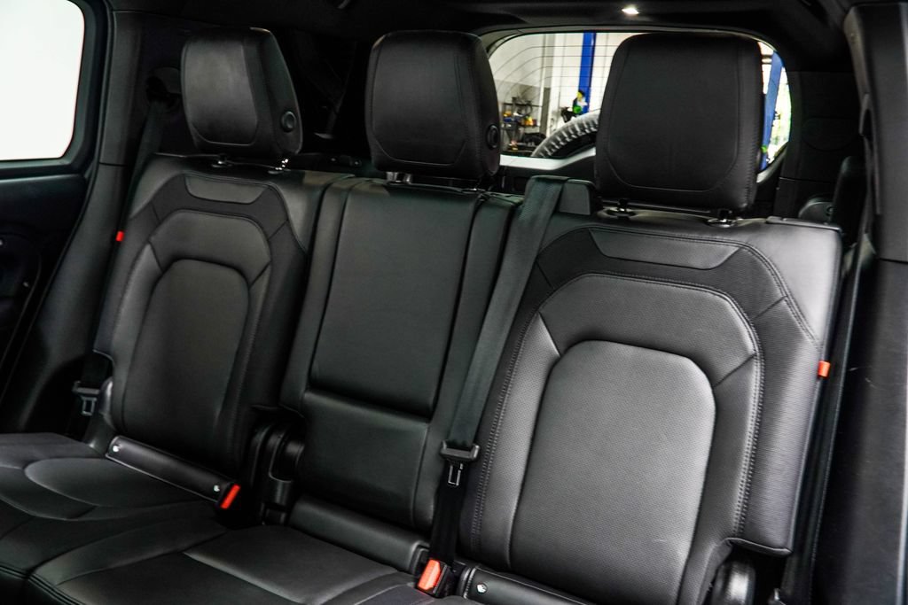 Used 2024 Land Rover Defender 130 Outbound AWD/4WD image 40