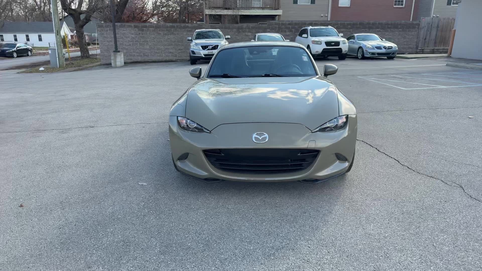 Used 2023 MAZDA MX-5 Miata Grand Touring w/ Weather Package image 9