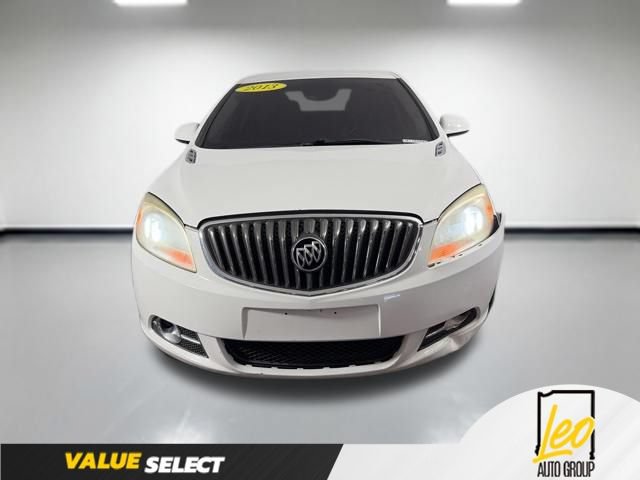 Used 2013 Buick Verano Leather FWD image 2