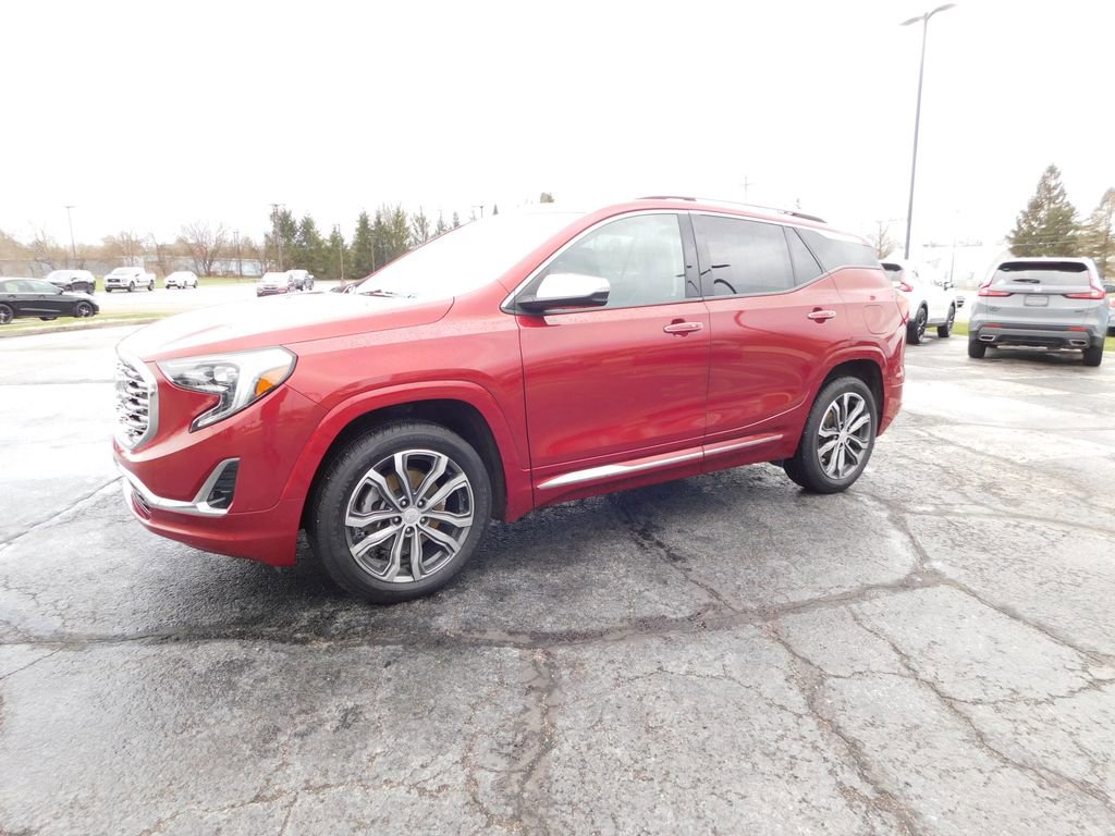 Used 2019 GMC Terrain Denali w/ Driver Alert Package II image 7
