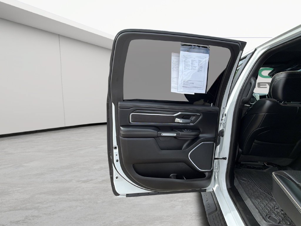 Used 2023 RAM 1500 Laramie AWD/4WD image 41