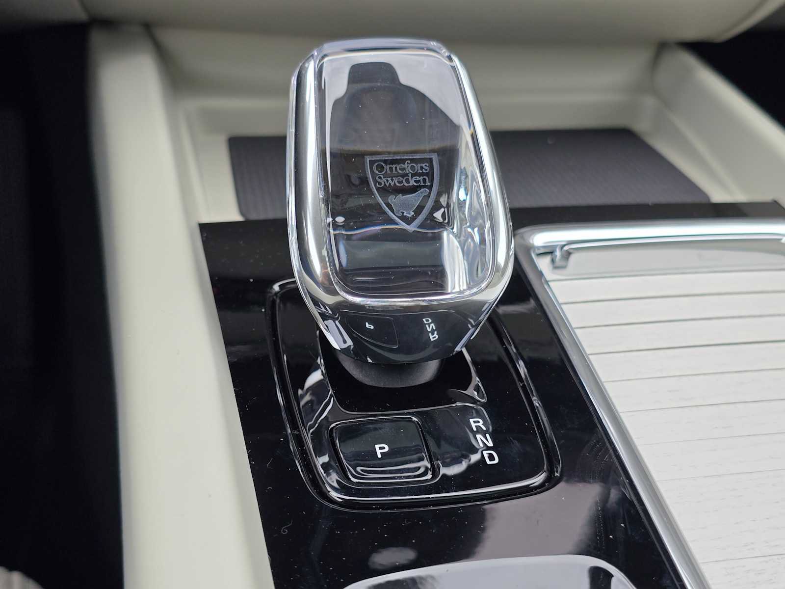 New 2026 Volvo XC60 B5 Ultra w/ Climate Package AWD/4WD image 31