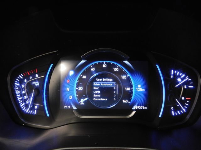 Used 2019 Hyundai Santa Fe SEL image 29