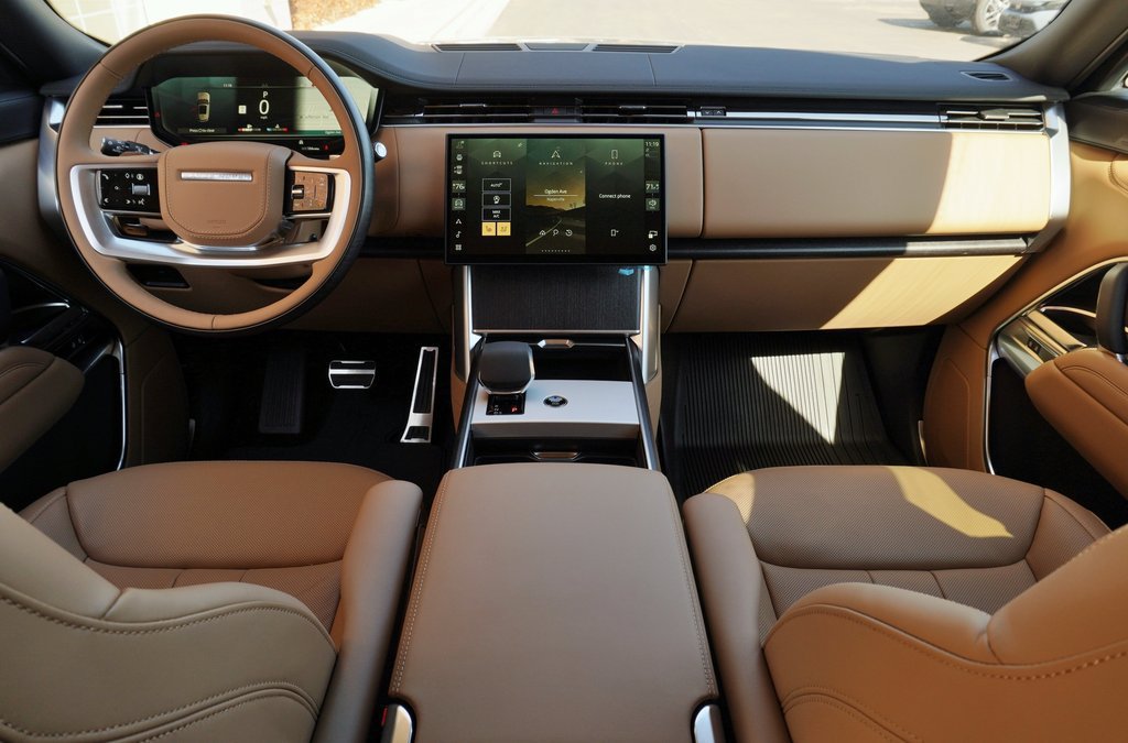 New 2026 Land Rover Range Rover SE AWD/4WD image 8