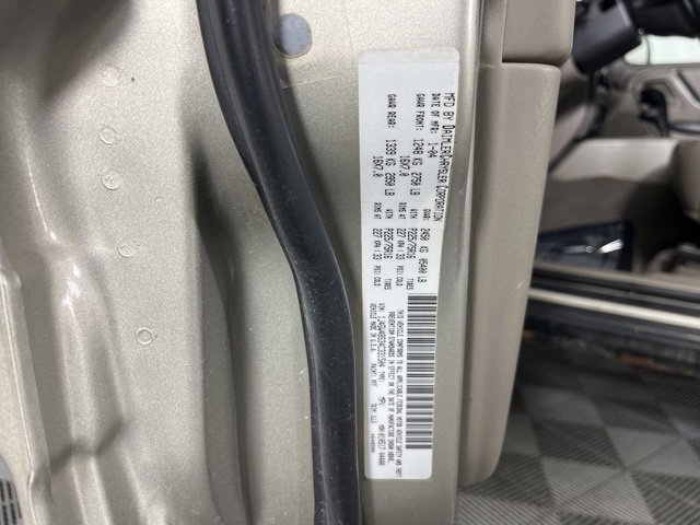 Used 2004 Jeep Grand Cherokee Laredo w/ Tan Your Hide Group image 33