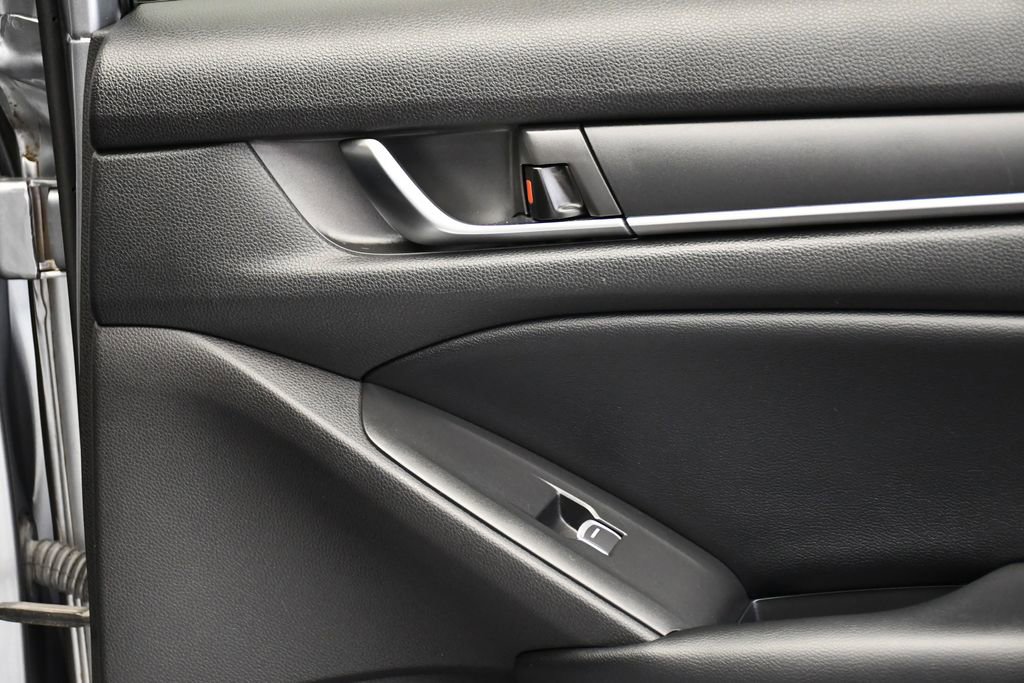 Used 2018 Honda Accord Sport image 47