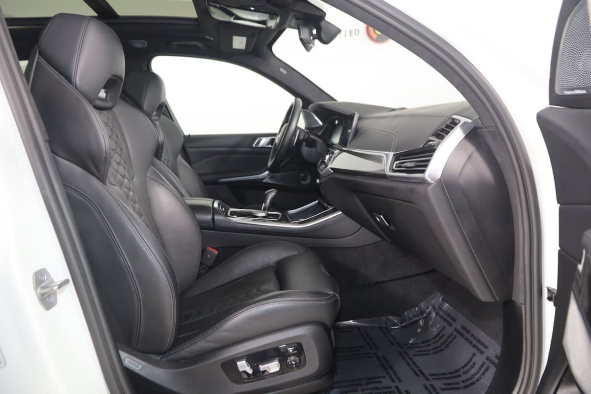 Used 2023 BMW X5 M w/ Executive Package AWD/4WD image 15